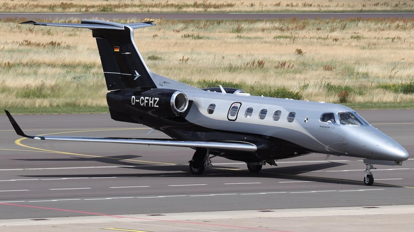 Phenom 300