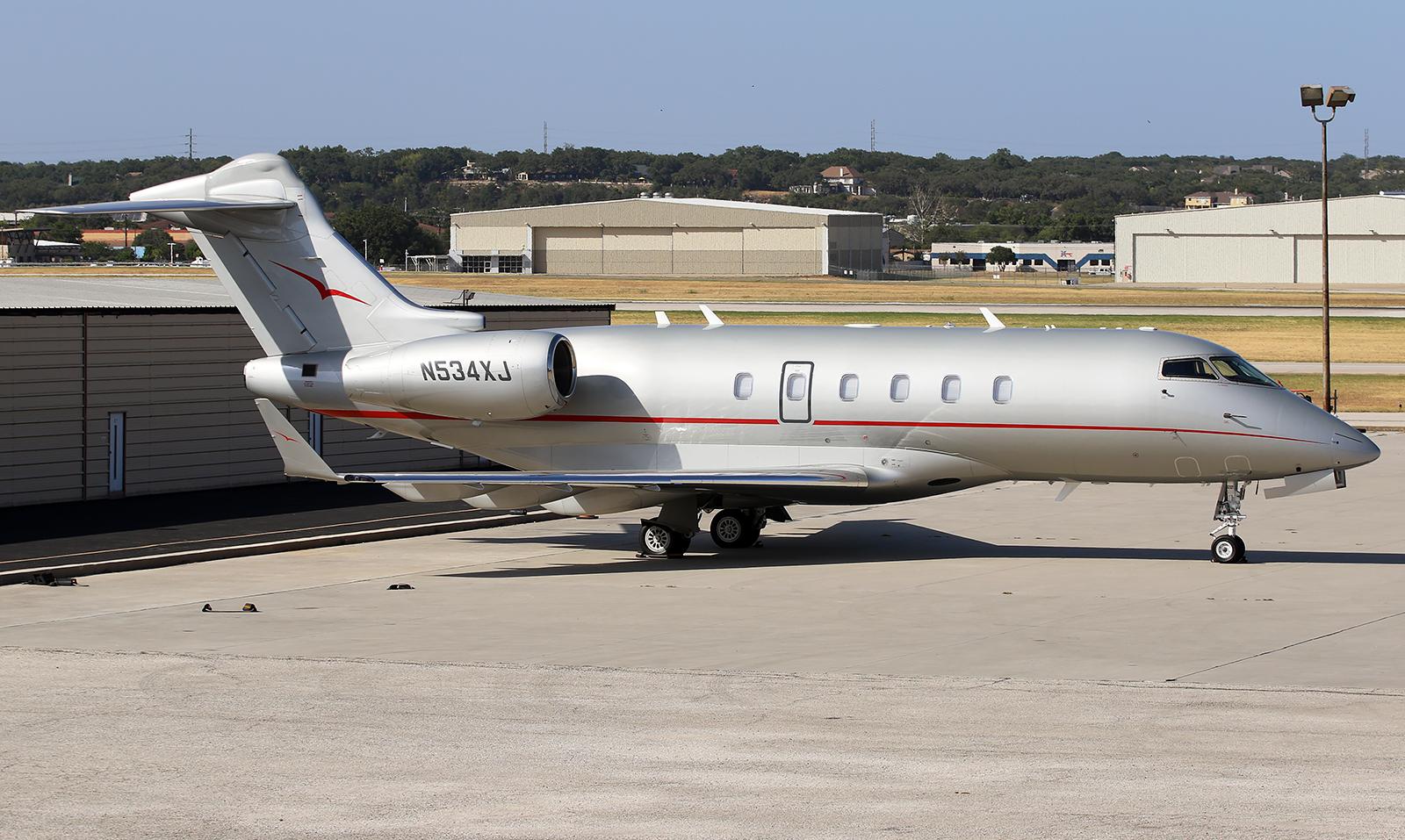 Challenger 300