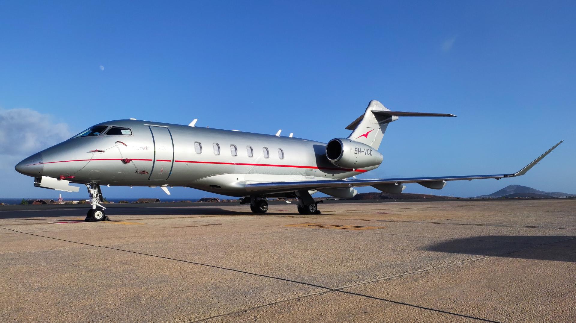 Challenger 350
