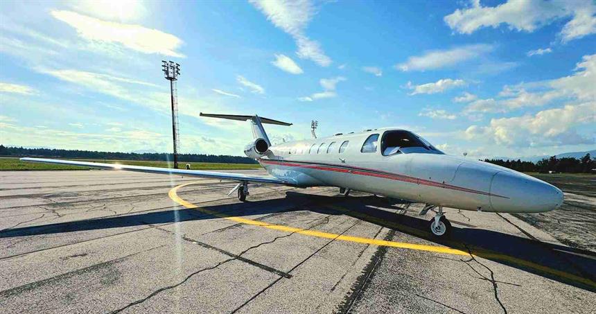 Citation CJ3