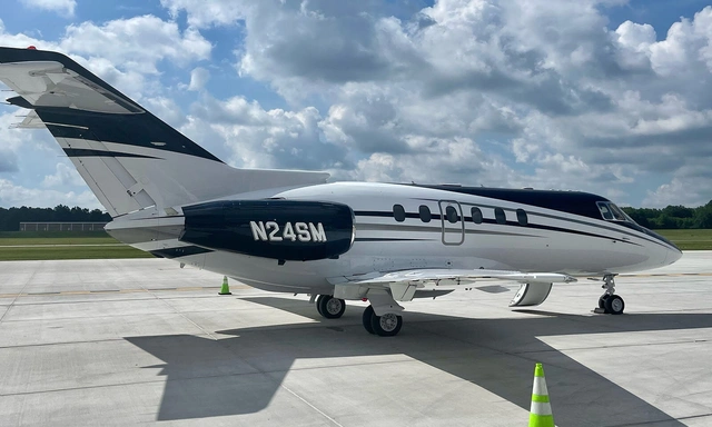Hawker 800XP