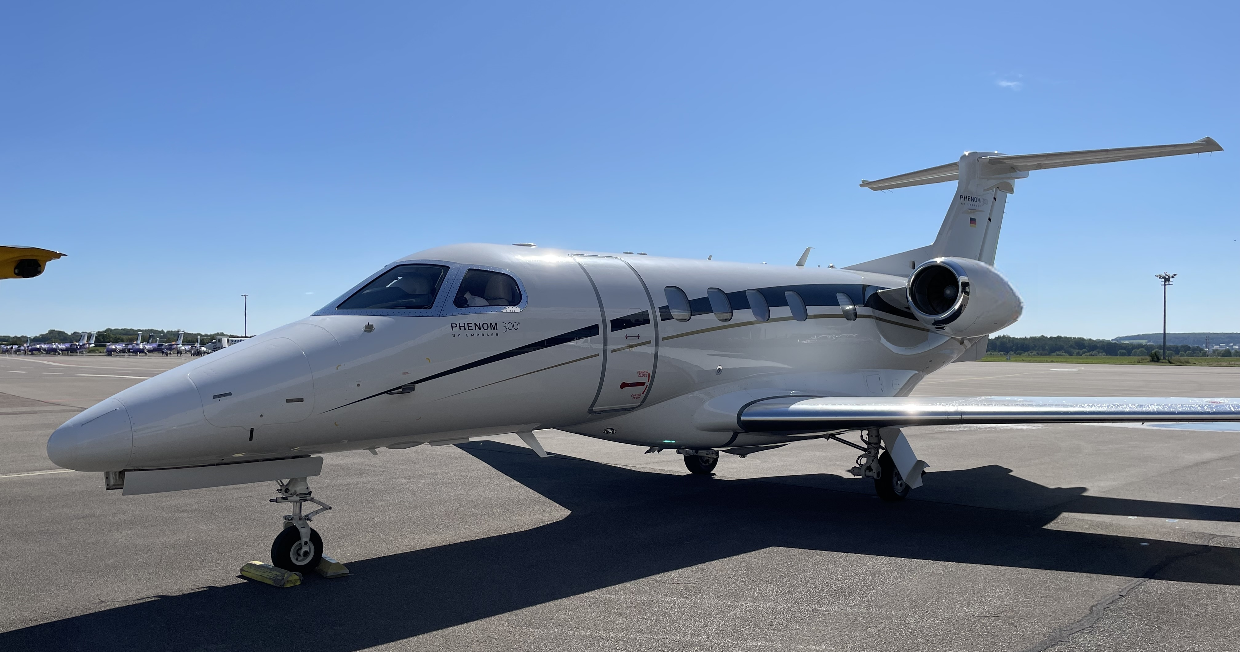 Phenom 300