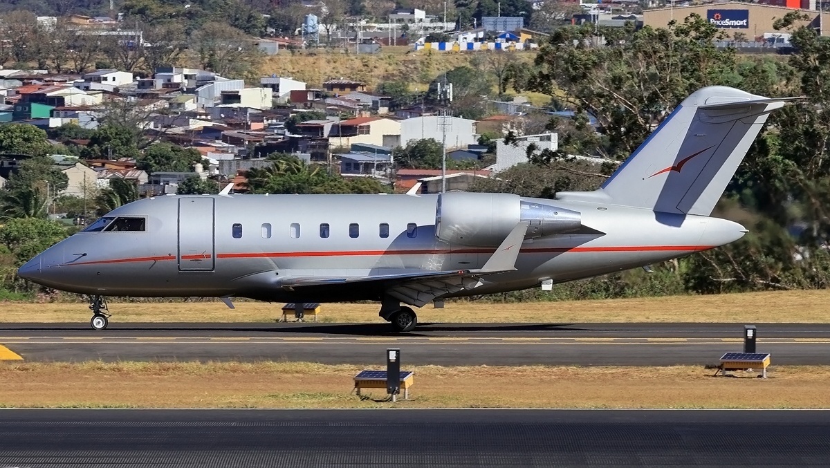 Challenger 605