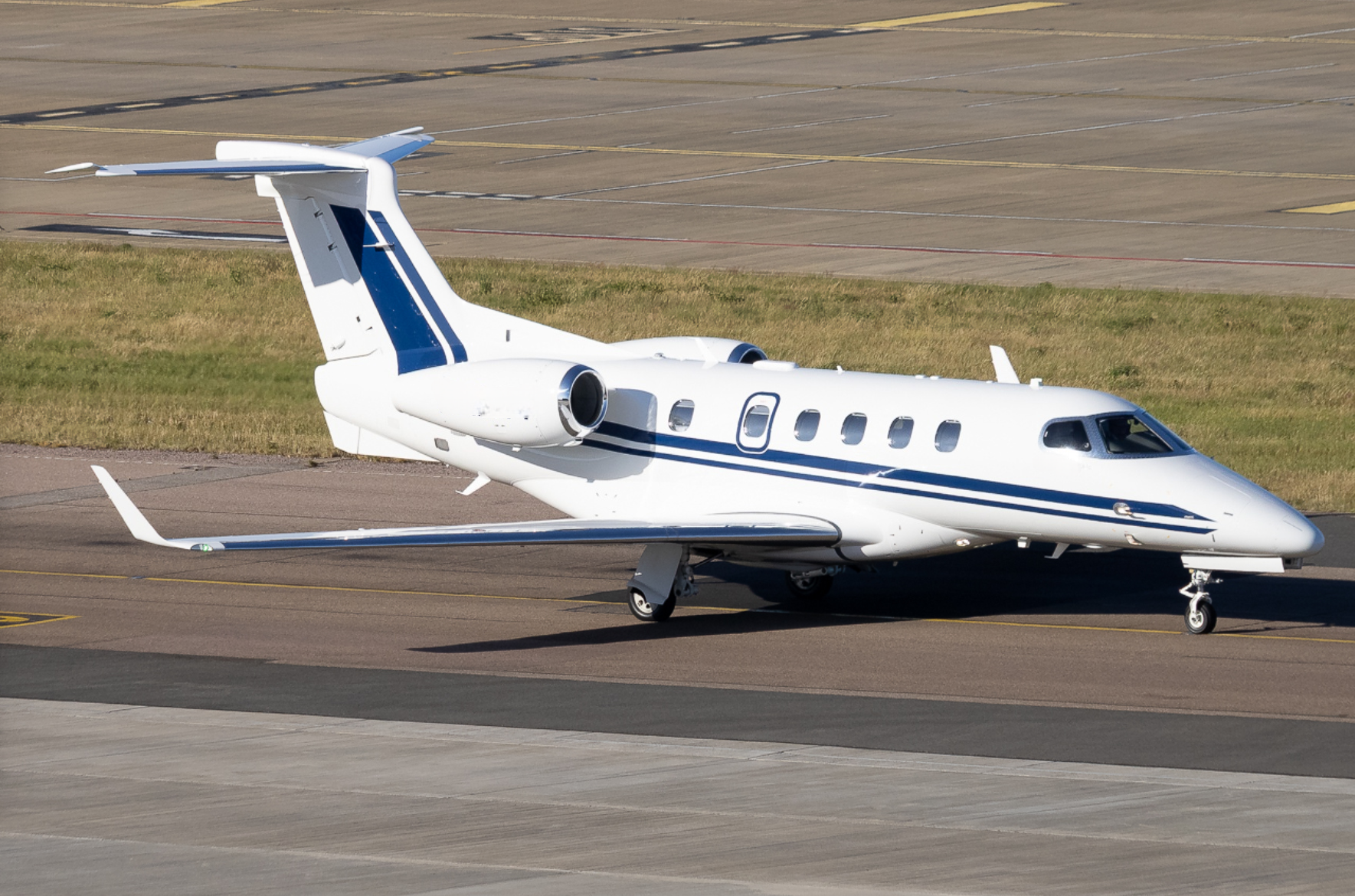 Phenom 300
